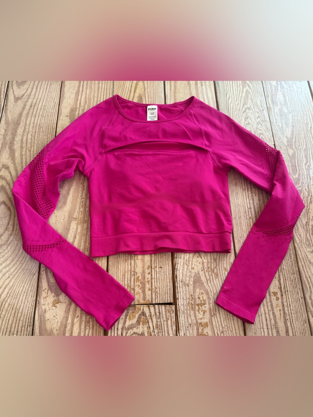 PINK Victoria's Secret Seamless Long Sleeve Crop Top Size Small